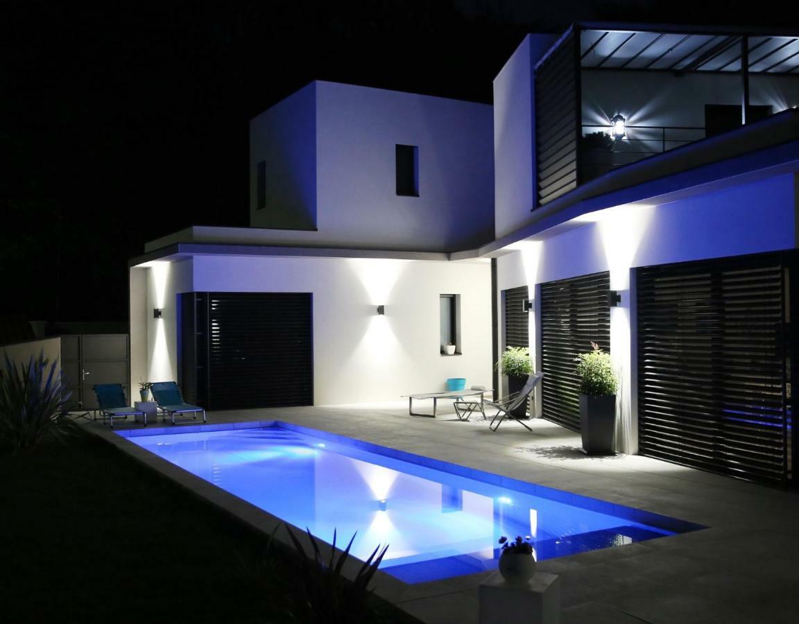 Maison Cube Saint-Didier-au-Mont-d'Or Exterior photo